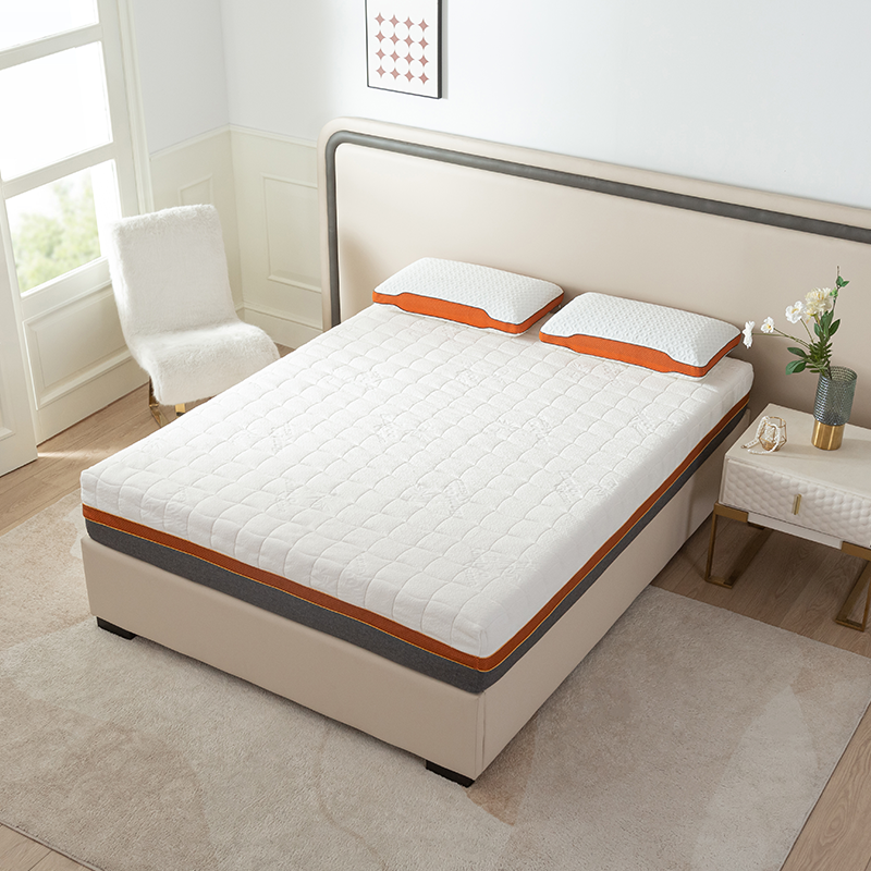 Grid-Patterned Traditional Memory Foam Mattress