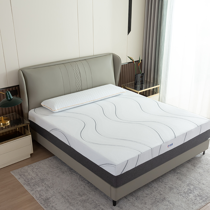 Traditional Memory Foam Mattress with Artistic Wavy Stripes